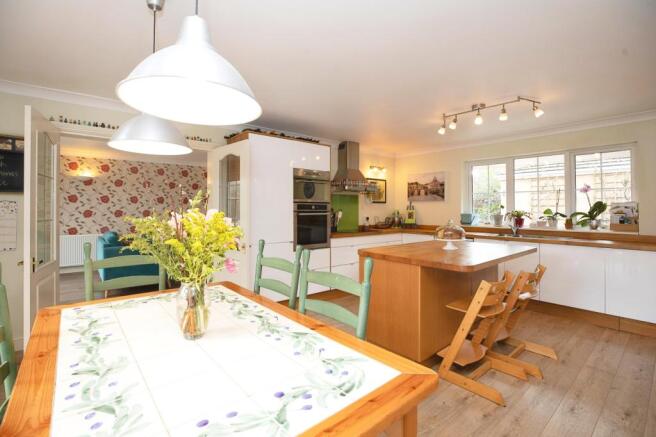 Kitchen Diner