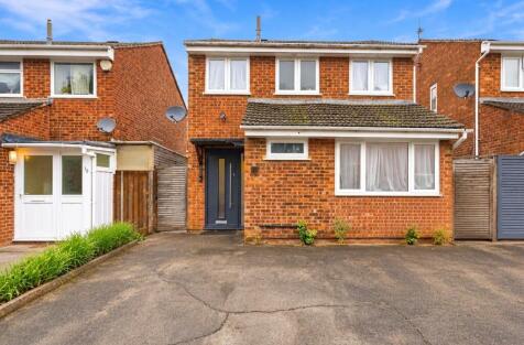 Lakeside Place, London Colney, St. Albans, Hertfordshire, AL2