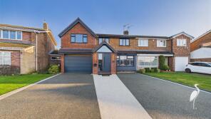 77, Broadmeadows, East Herrington, Sunderland SR3 3RG