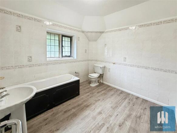 6 bed Detached to rent Image 11