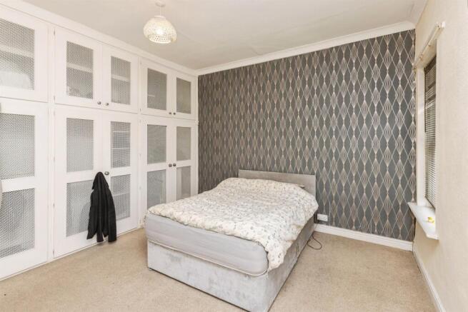 2 bed Semi-Detached for sale Image 6