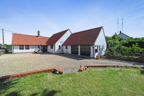 Hobbiton Place, Upper Road, Sudbury CO10 0NZ