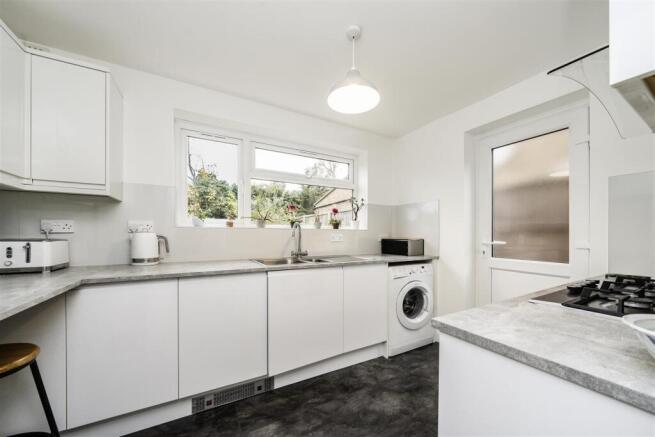 Davidson Frost-Wellings, DFW, Acacia Close, Stanmo