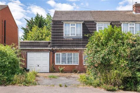 Oakwood Drive, St. Albans, Hertfordshire, AL4