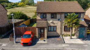 38, Meadow Vale, Barry CF63 1ER