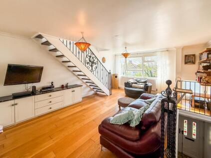 Walton Gardens, Preston Road, Wembley, HA9