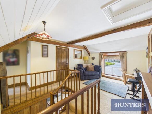 4 bed Link Detached House for sale Image 12