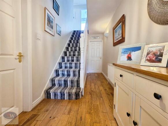 4 bed Detached for sale Image 12