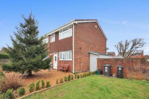20, Dacombe Drive, Poole BH16 5JN