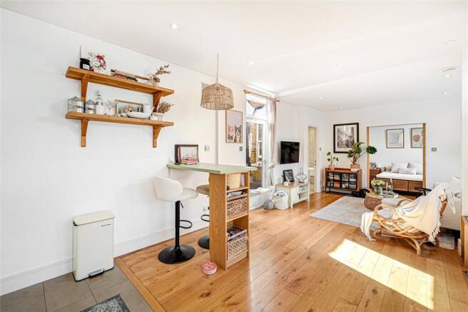 Kitchen/Reception