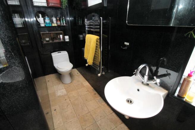Shower Room/w.c.