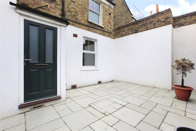property in Hetherington Road,
Clapham North, SW4