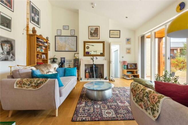 Living Room (2)