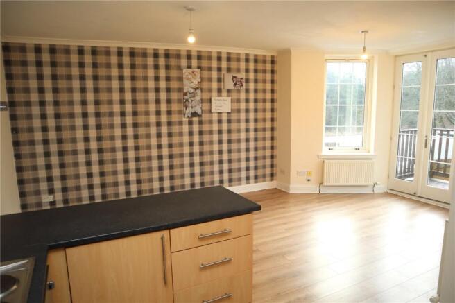 Lounge / Kitchen