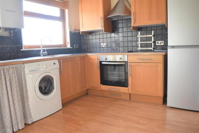 KITCHEN DINING ROOM