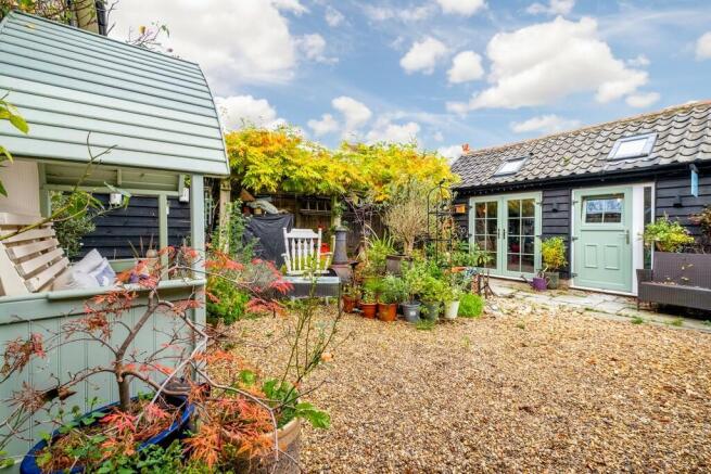 Bramley Cottage-4...