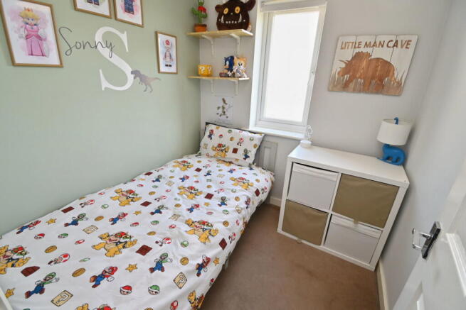 3 bed Town House for sale Image 12