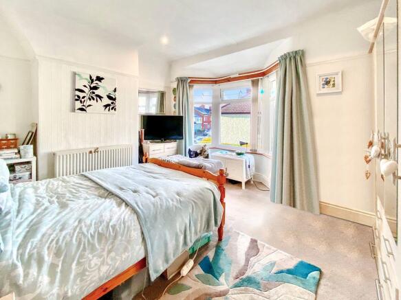 Bedroom 1 (Double)