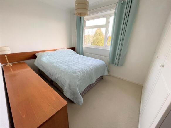 BEDROOM 2