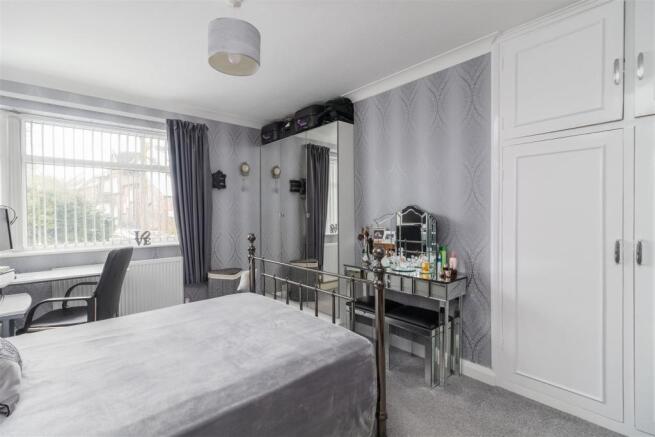 Welham Road 19-Bedroom 1 A.jpg