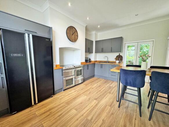 2 bed End of Terrace for sale Image 4