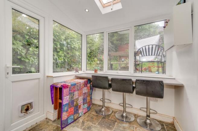5 bed Terraced for sale Image 7