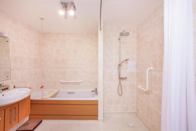 Wet Room.jpg