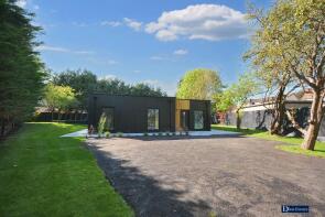 13, Kenley Gardens, Hornchurch RM12 6PD