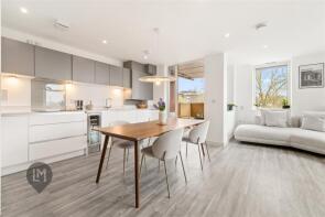 Flat 7, 137 Wingfield Court, Beaumont Road, London SW19 6RY