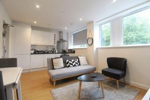 Flat 13, 17 21 Napier House, Napier Road, Luton LU1 1DU
