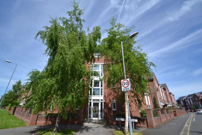 2 bedroom Apartment for Sale