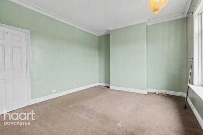 3 bed Terraced for sale Image 10