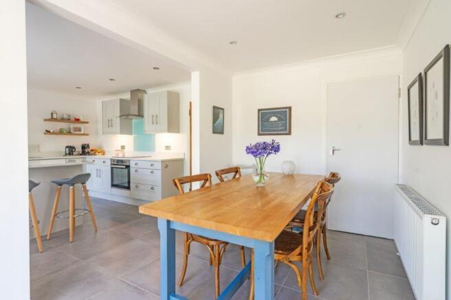 Annexe dining room