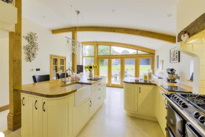 The Corner Cottage ph23.jpg