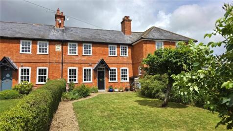 Lawn Farm Cottages, Gillingham, Dorset, SP8
