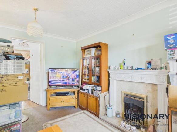 CAM03522G0-PR0251-STILL001