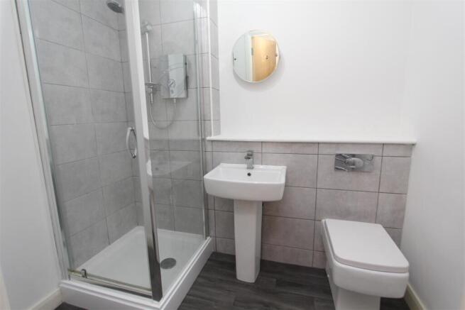 Bathroom.JPG
