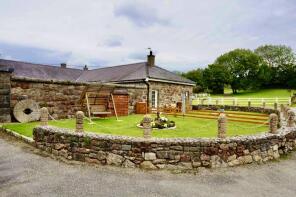 2, T¿ Ysgol Coed Menai, Ffordd Treborth, Treborth LL57 2RX