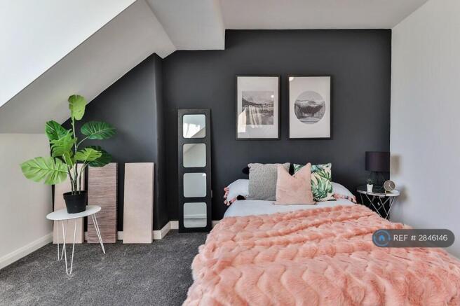 En-Suite Attic Bedroom