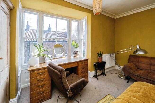 3 bed Town House for sale Image 12