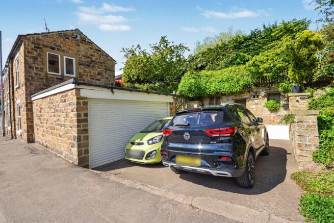 3 bed Detached for sale Image 8