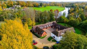 9, The Fishery, Lambourn Road, Speen, Newbury RG20 8AA