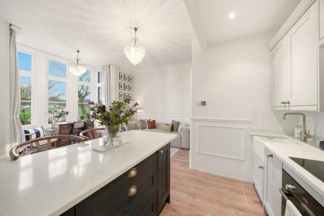 1 bed Apartment for sale Image 6