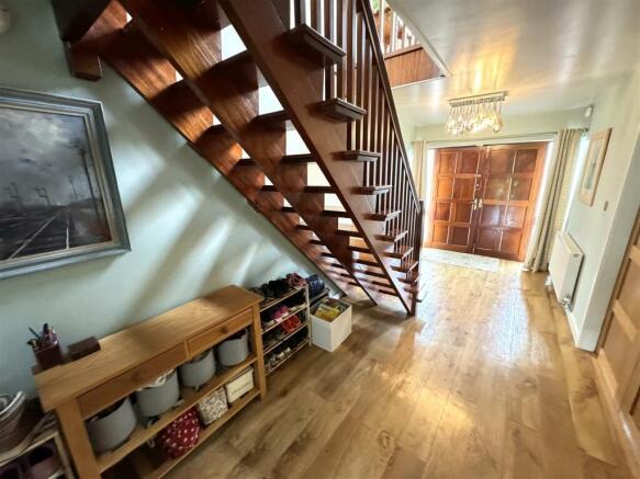 ENTRANCE HALLWAY