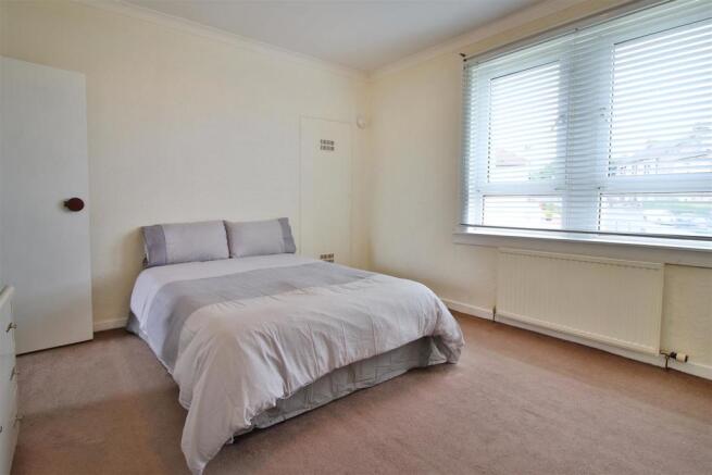 FaskineAve_Bedroom1_2.jpg