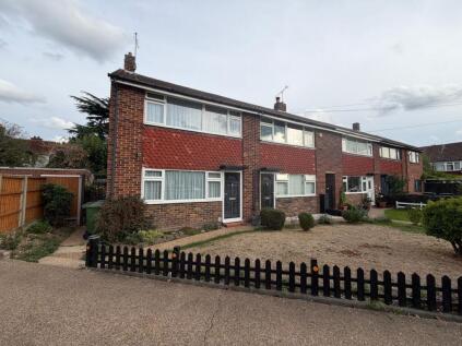 Chaplin Crescent, Sunbury-on-Thames, TW16