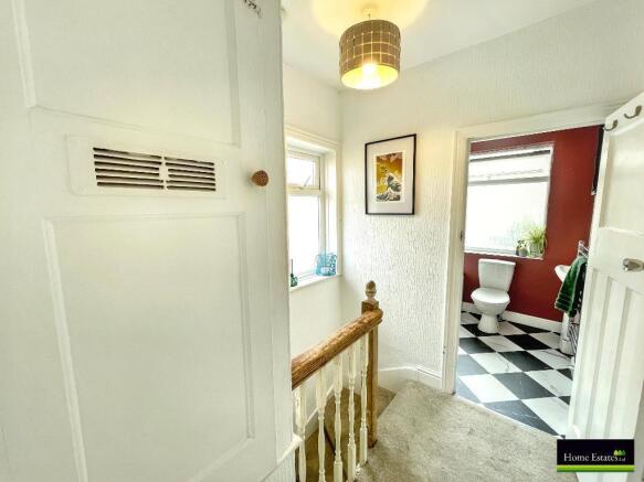 3 bed Semi-Detached for sale Image 9
