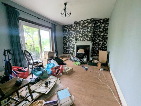 1000032739 T202509231607.jpg