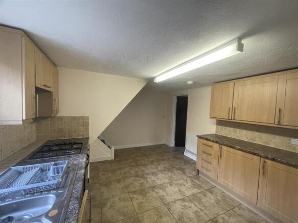 Kitchen / Breakfast Room