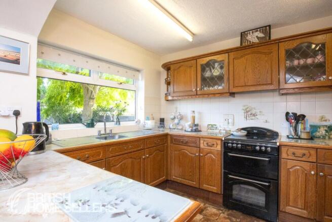 House in Hoddesdon, High Leigh Garden Village - View 3